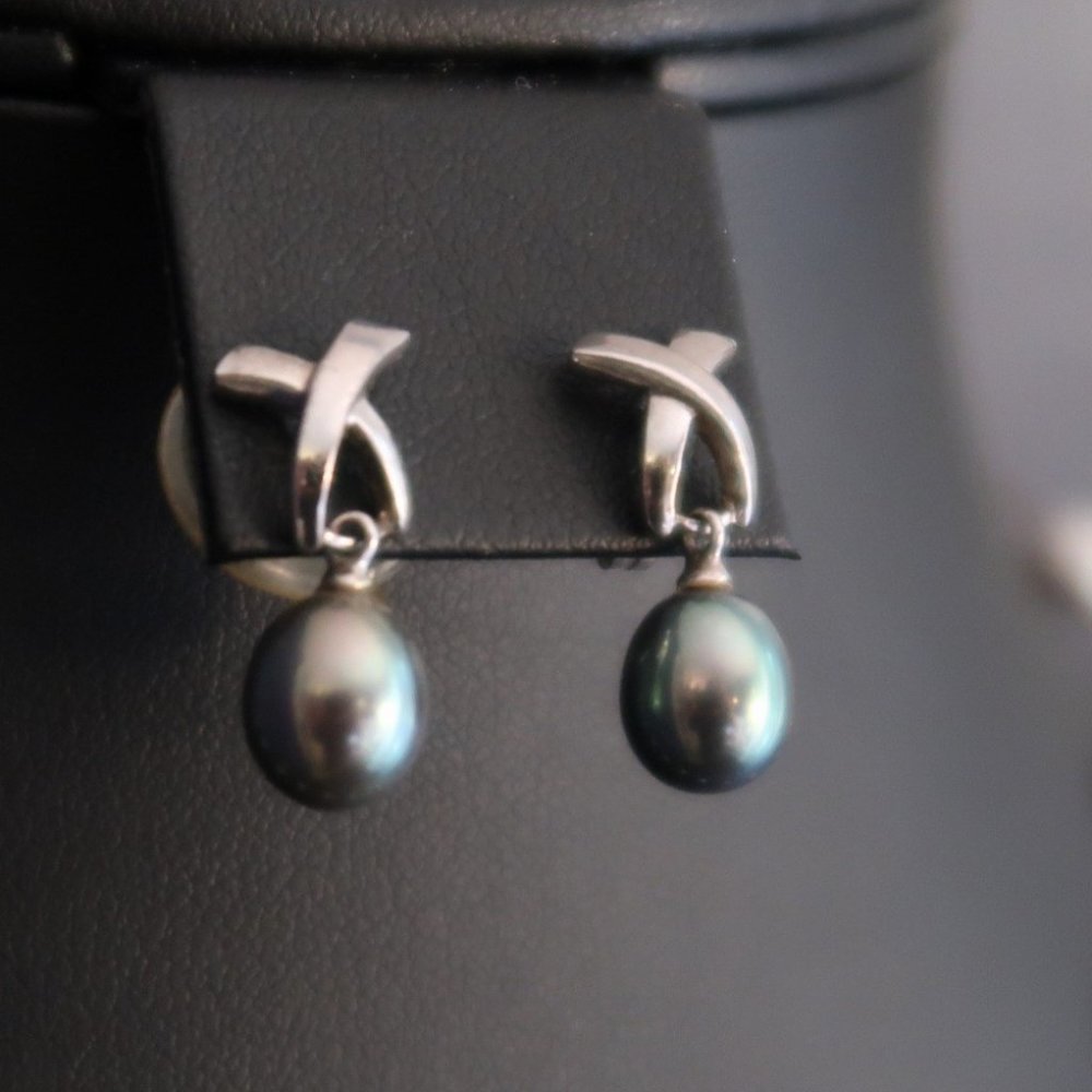 Honora Pearl Set - Ring, Earrings & Necklace - Picture 6 of 14